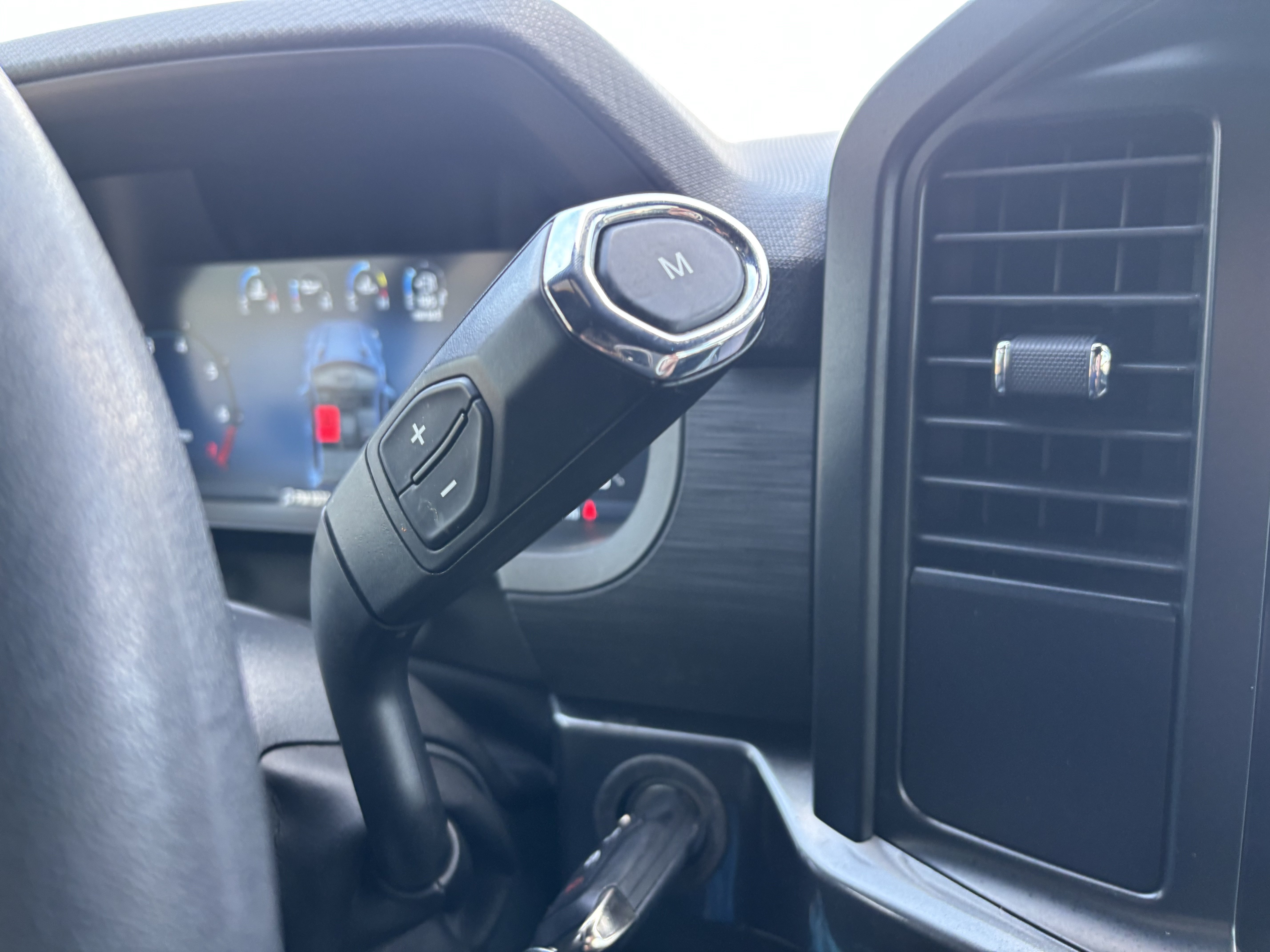 Certified 2024 Ford F150 STX RWD image 31