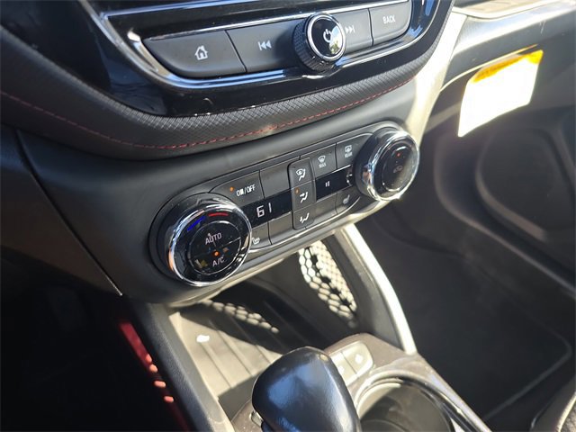 Used 2021 Chevrolet TrailBlazer RS w/ Convenience Package image 24