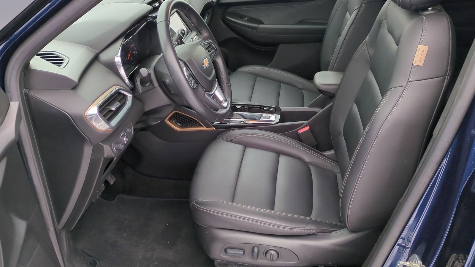 Used 2023 Chevrolet TrailBlazer ACTIV image 17