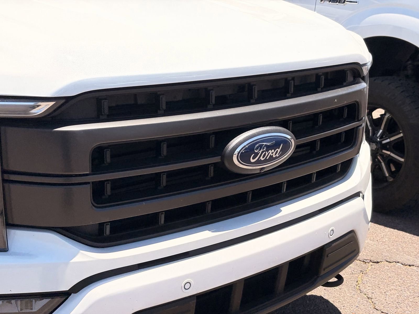 Certified 2023 Ford F150 Lariat w/ Equipment Group 502A High AWD/4WD image 4