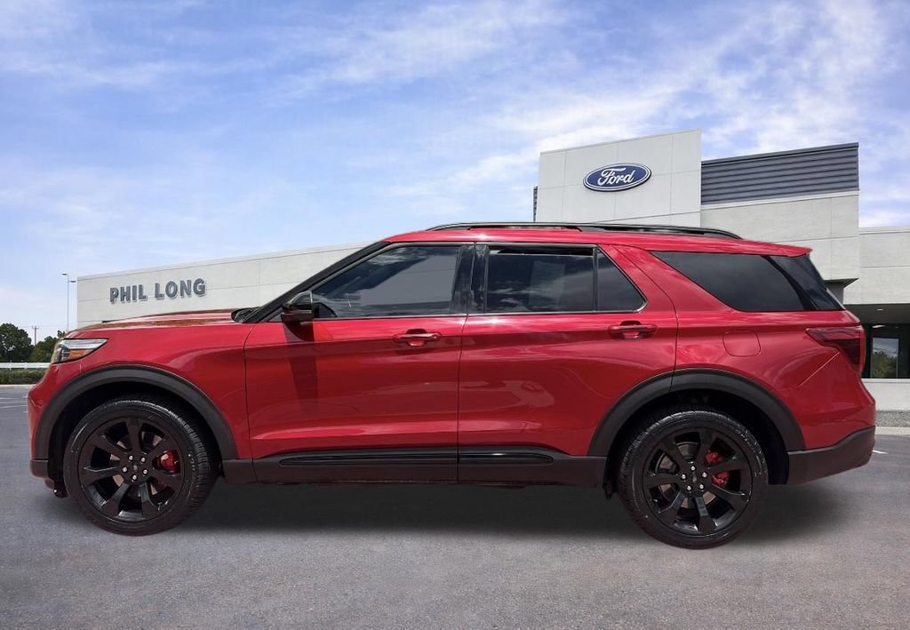 Certified 2023 Ford Explorer ST w/ Equipment Group 401A AWD/4WD image 5