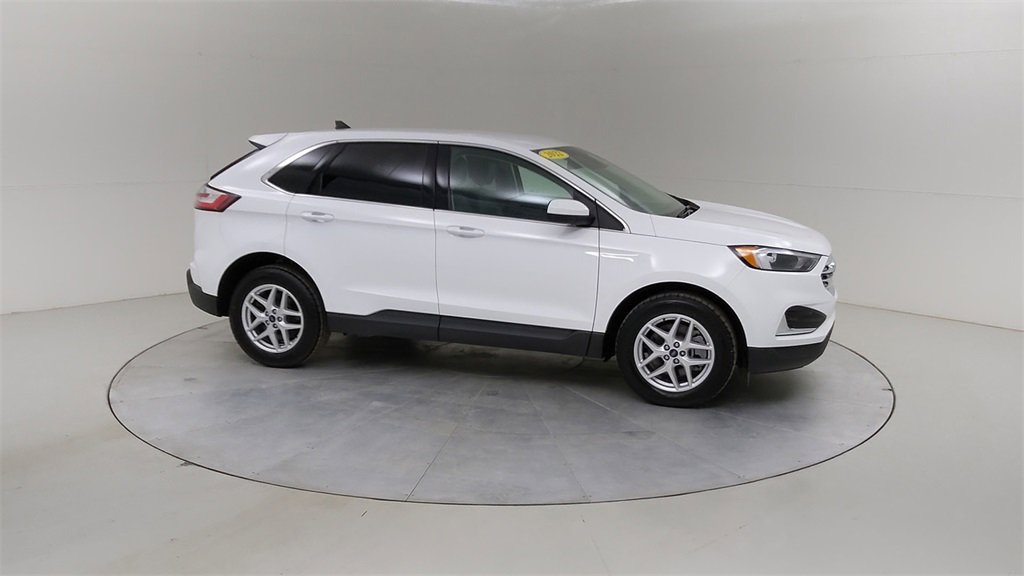 Certified 2022 Ford Edge SEL image 11