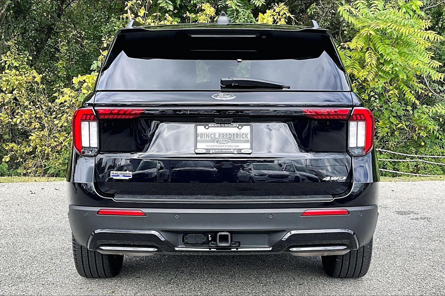 Certified 2025 Ford Explorer ST-Line w/ ST-Line Street Pack AWD/4WD image 4