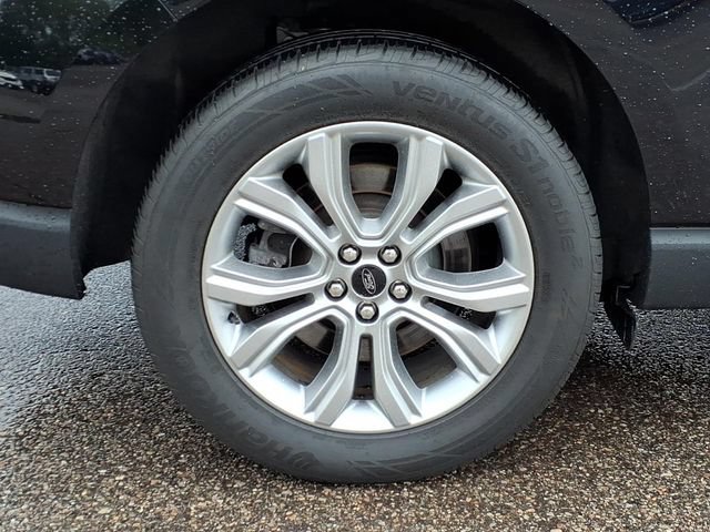 Certified 2024 Ford Edge Titanium AWD/4WD image 7