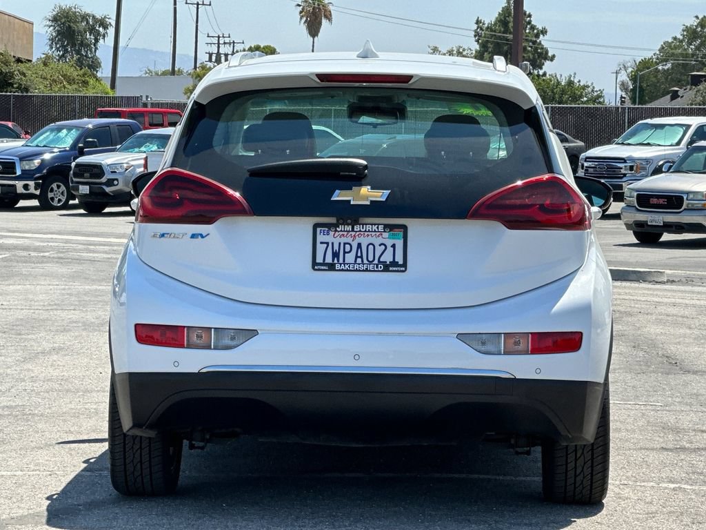 Used 2017 Chevrolet Bolt Premier FWD image 4