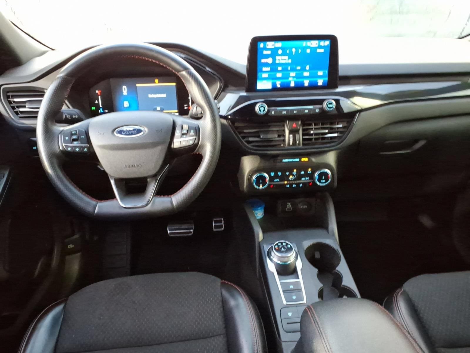 Certified 2024 Ford Escape ST-Line AWD/4WD image 14