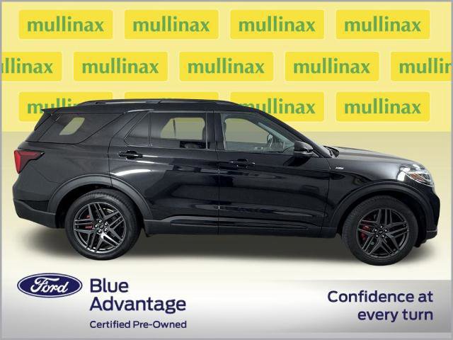 Certified 2025 Ford Explorer ST-Line w/ Premium Package image 5