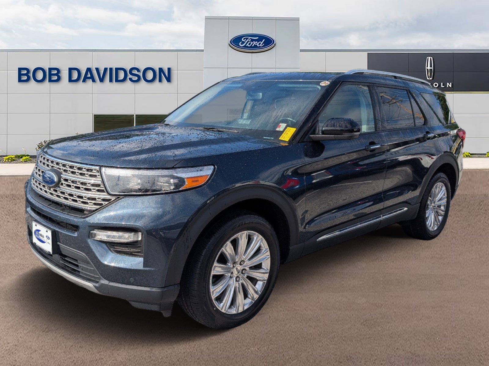 Certified 2022 Ford Explorer Limited w/ Limited Technology Package AWD/4WD image 1