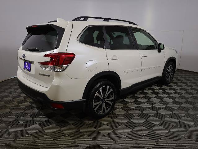 Used 2023 Subaru Forester Limited AWD/4WD image 5