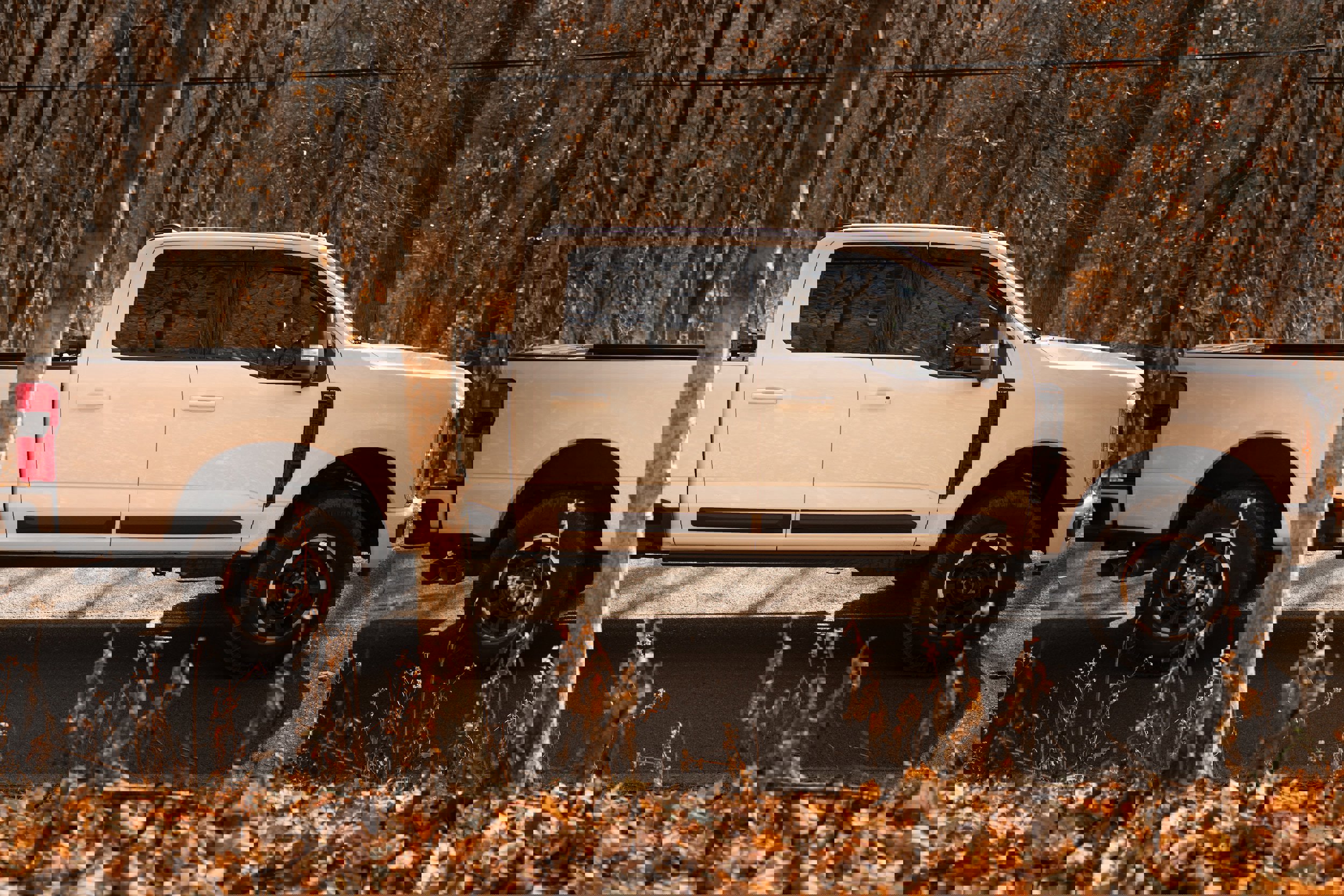 Certified 2025 Ford F250 Platinum w/ Tremor Off-Road Package image 6