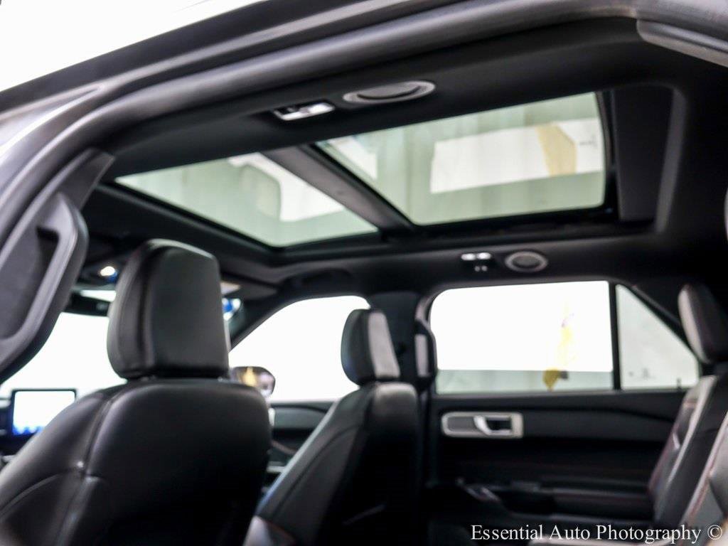 Certified 2022 Ford Explorer ST-Line image 13