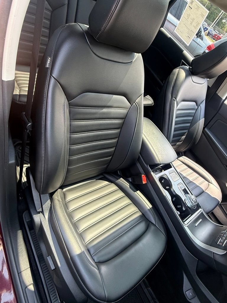 Certified 2020 Ford Edge SEL w/ Convenience Package AWD/4WD image 15