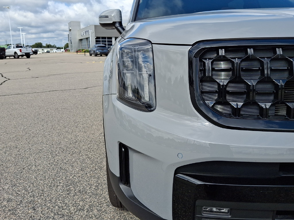 Used 2025 Kia Telluride SX Prestige X-Line AWD/4WD image 8
