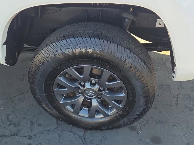 Used 2023 Toyota Tacoma SR5 RWD image 8