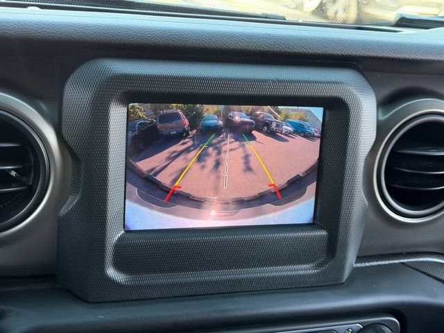 Used 2019 Jeep Wrangler Unlimited Sport S AWD/4WD image 19