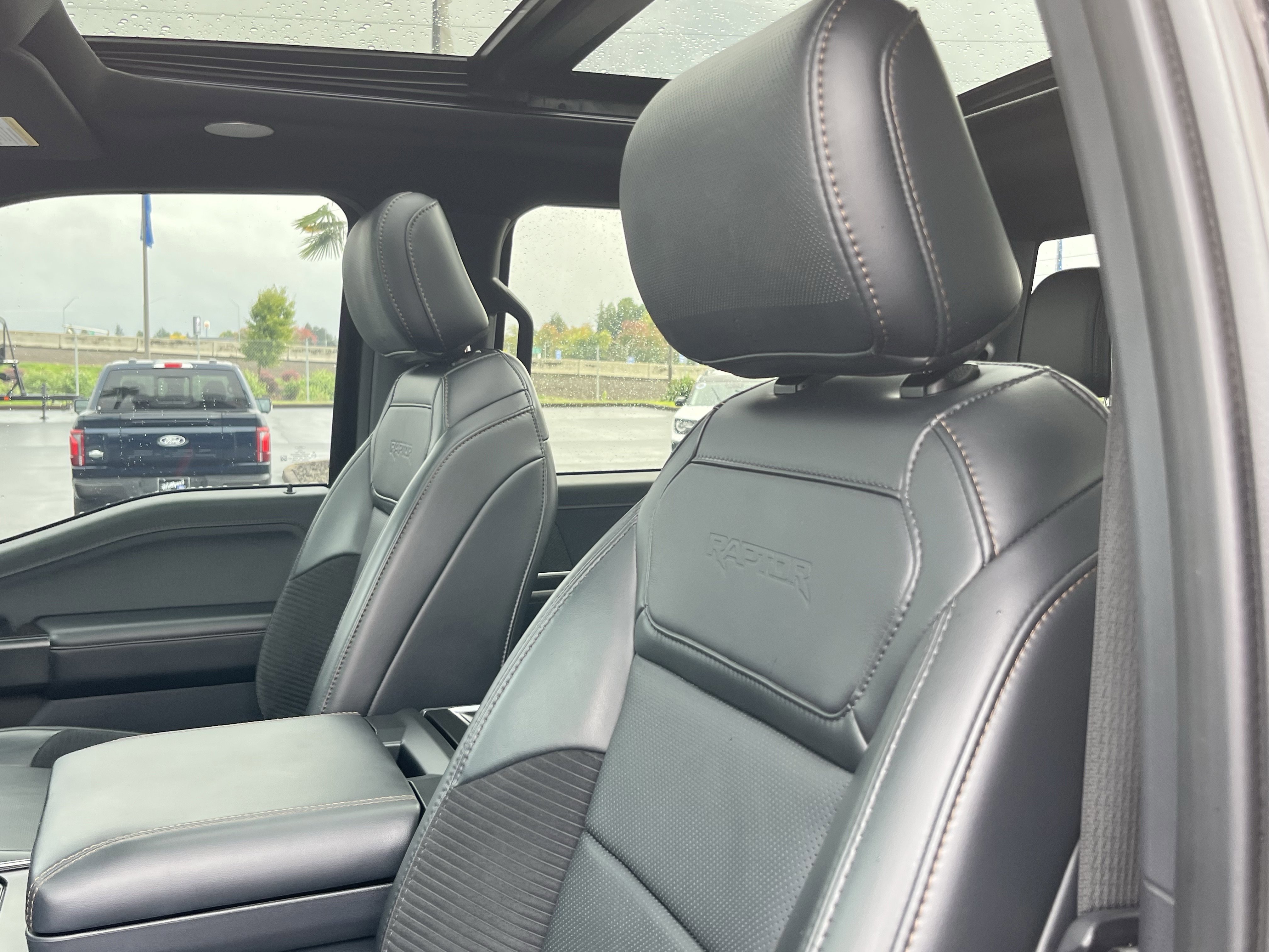 Certified 2023 Ford F150 Raptor image 17