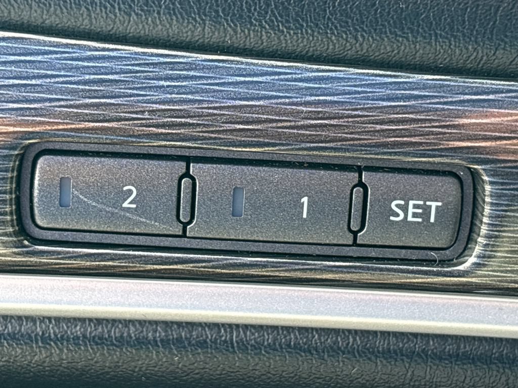 Used 2019 INFINITI QX60 Luxe w/ Essential Package AWD/4WD image 31