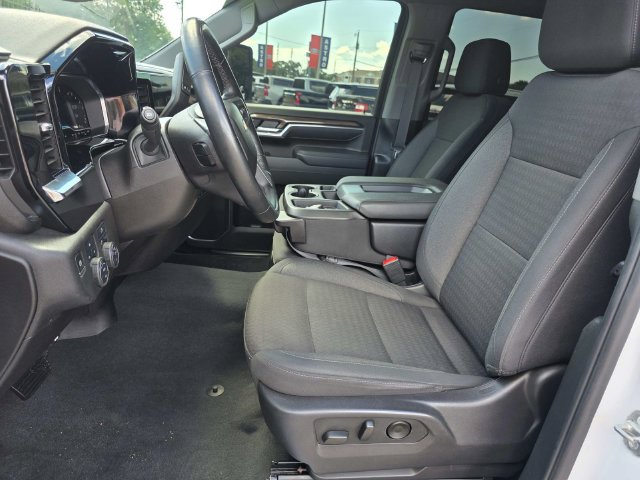 Used 2025 Chevrolet Silverado 2500 LT AWD/4WD image 13