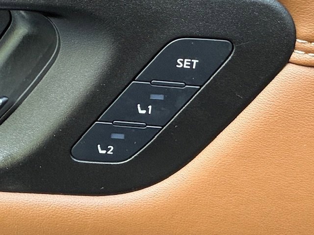 Used 2023 Nissan Pathfinder Platinum image 20