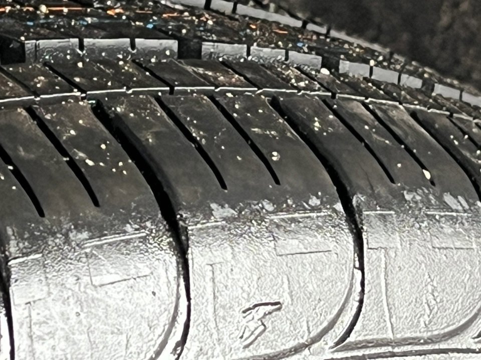 Certified 2022 Ford Explorer XLT w/ Equipment Group 202A image 16