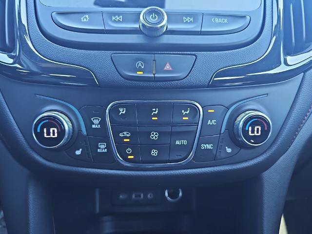 Used 2022 Chevrolet Equinox RS w/ Infotainment Package FWD image 24