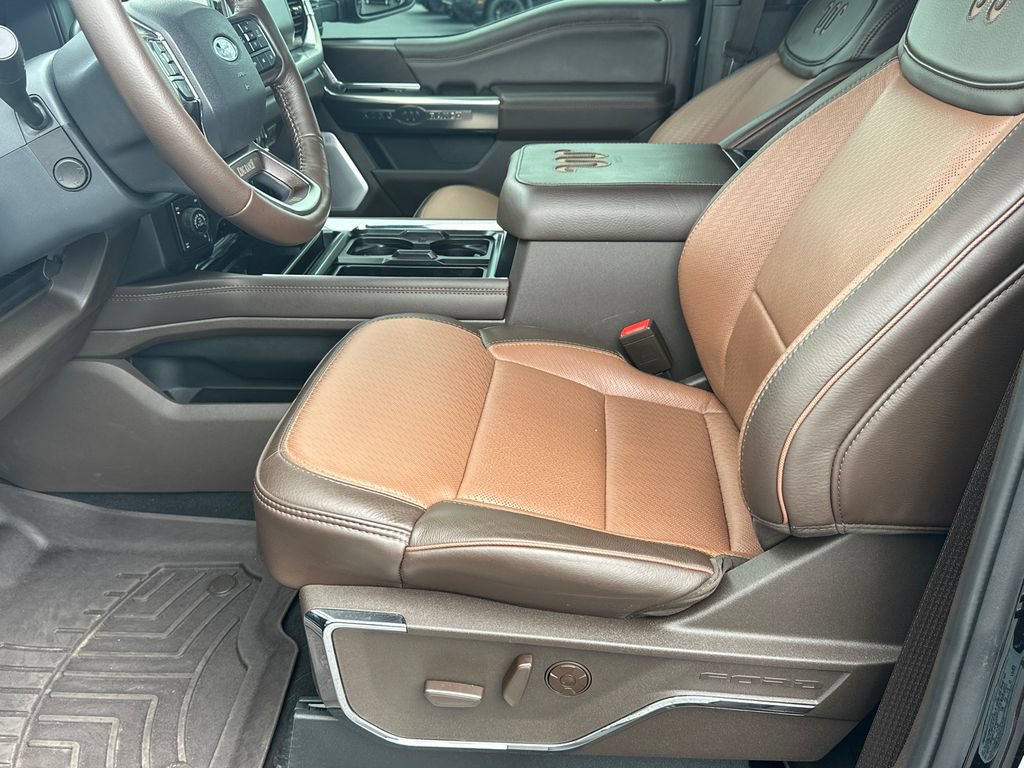 Certified 2026 Ford F250 King Ranch w/ Tremor Off-Road Package AWD/4WD image 9
