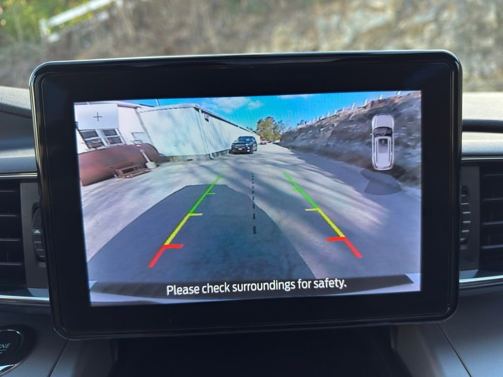 Certified 2023 Ford Explorer XLT w/ Equipment Group 202A image 25