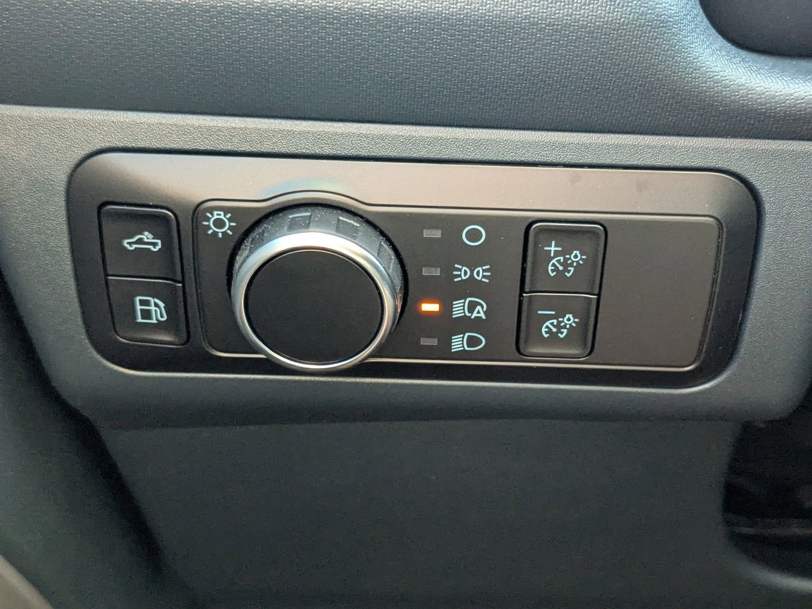 Certified 2025 Ford Maverick XL w/ Equipment Group 101A image 26