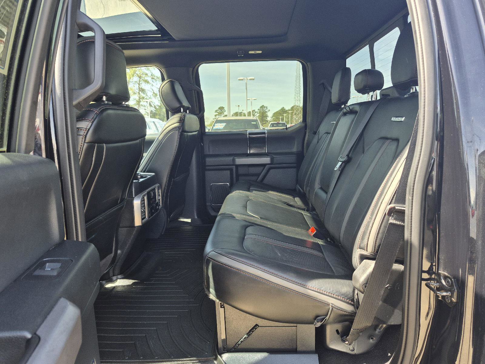 Certified 2020 Ford F250 Platinum w/ FX4 Off-Road Package image 20