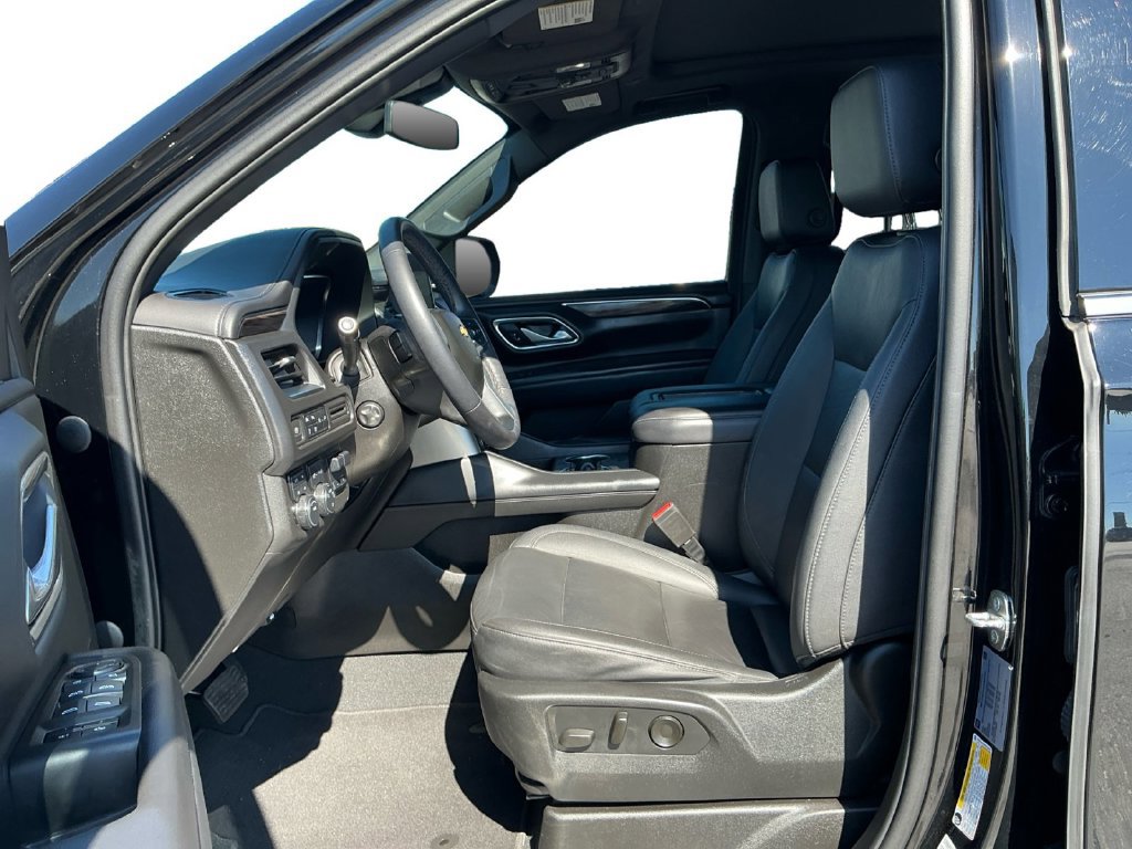 Used 2022 Chevrolet Tahoe LT w/ LT Signature Package AWD/4WD image 14
