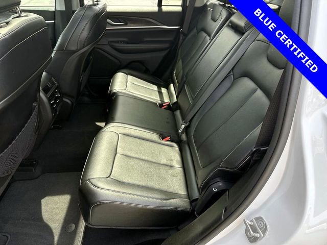 Used 2023 Jeep Grand Cherokee Limited w/ Black Appearance Package AWD/4WD image 7