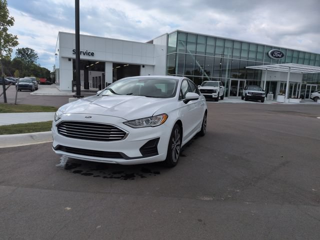 Certified 2020 Ford Fusion SE AWD/4WD image 1