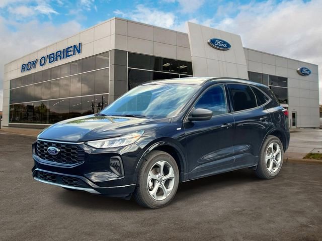Certified 2024 Ford Escape ST-Line w/ Tech Pack #1 AWD/4WD image 1