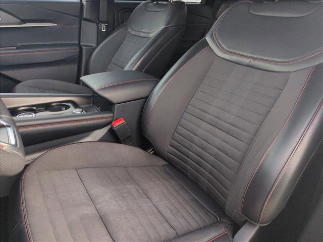 Certified 2025 Ford Explorer ST-Line w/ ST-Line Street Pack image 16