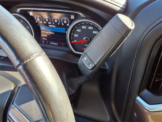 Used 2020 Chevrolet Silverado 2500 High Country w/ Technology Package image 11