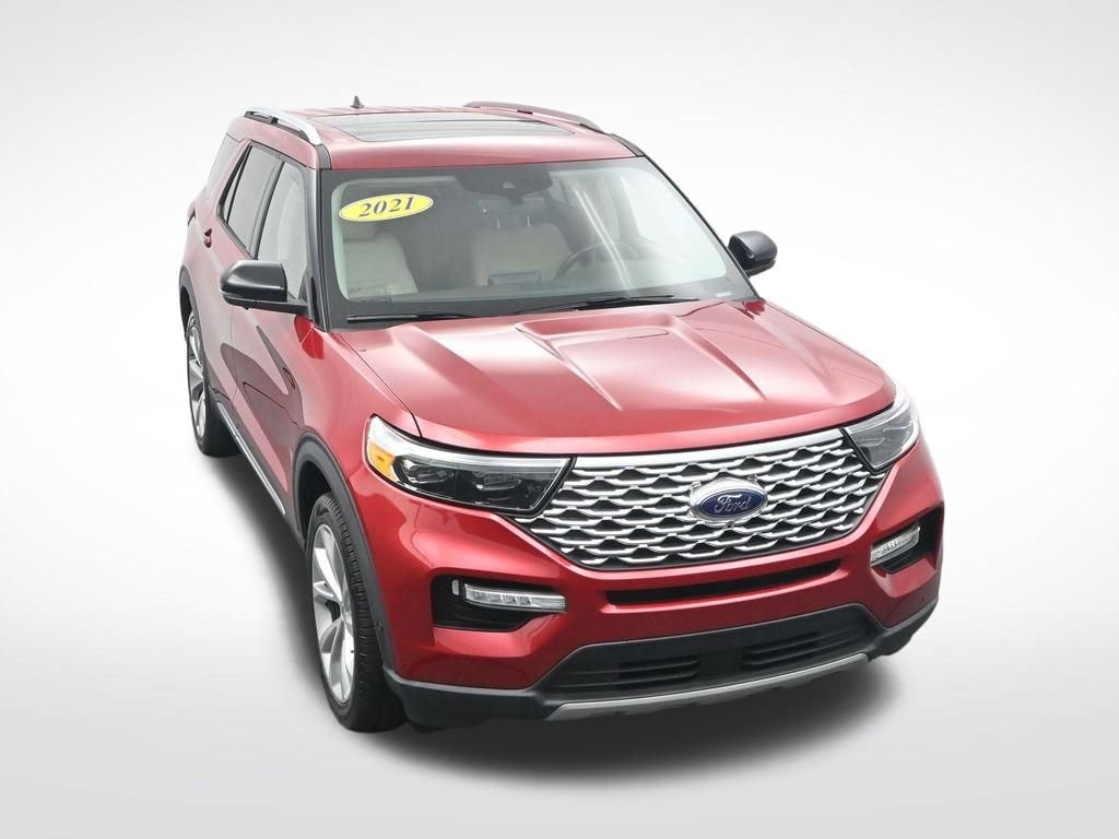 Certified 2021 Ford Explorer Platinum w/ Equipment Group 601A AWD/4WD image 32