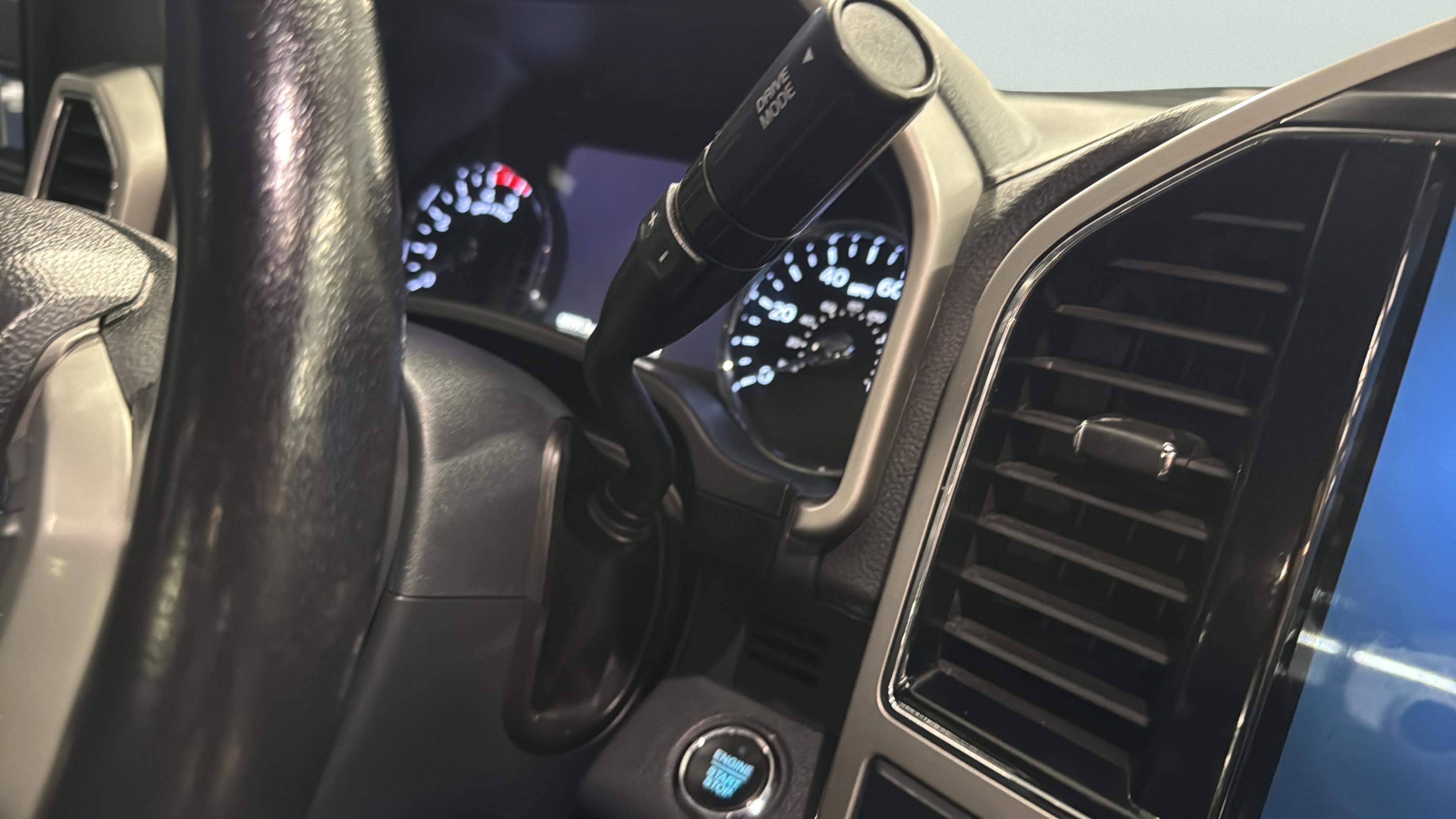 Certified 2022 Ford F250 Lariat w/ Lariat Ultimate Package image 17