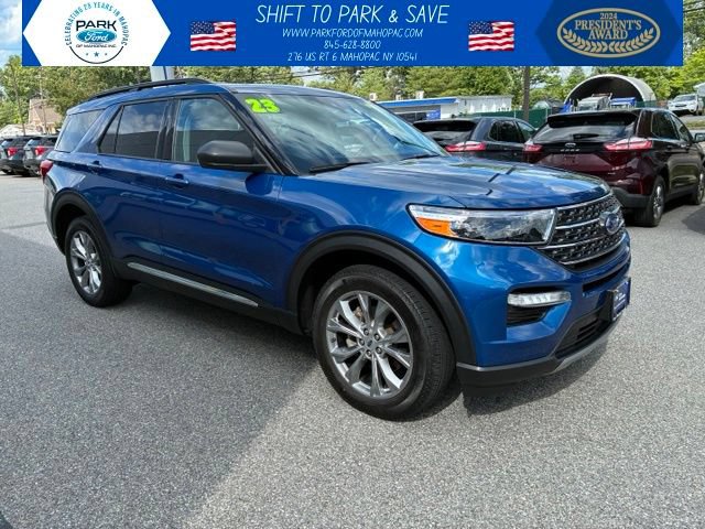 Certified 2023 Ford Explorer XLT w/ Equipment Group 202A AWD/4WD image 1