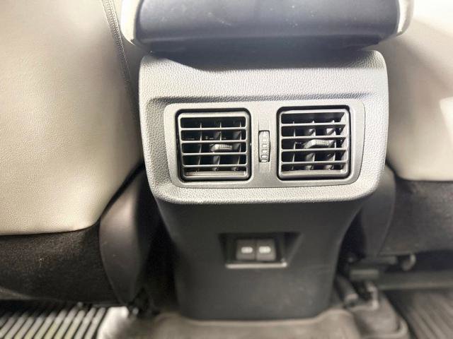 Used 2024 Toyota Venza Limited AWD/4WD image 16