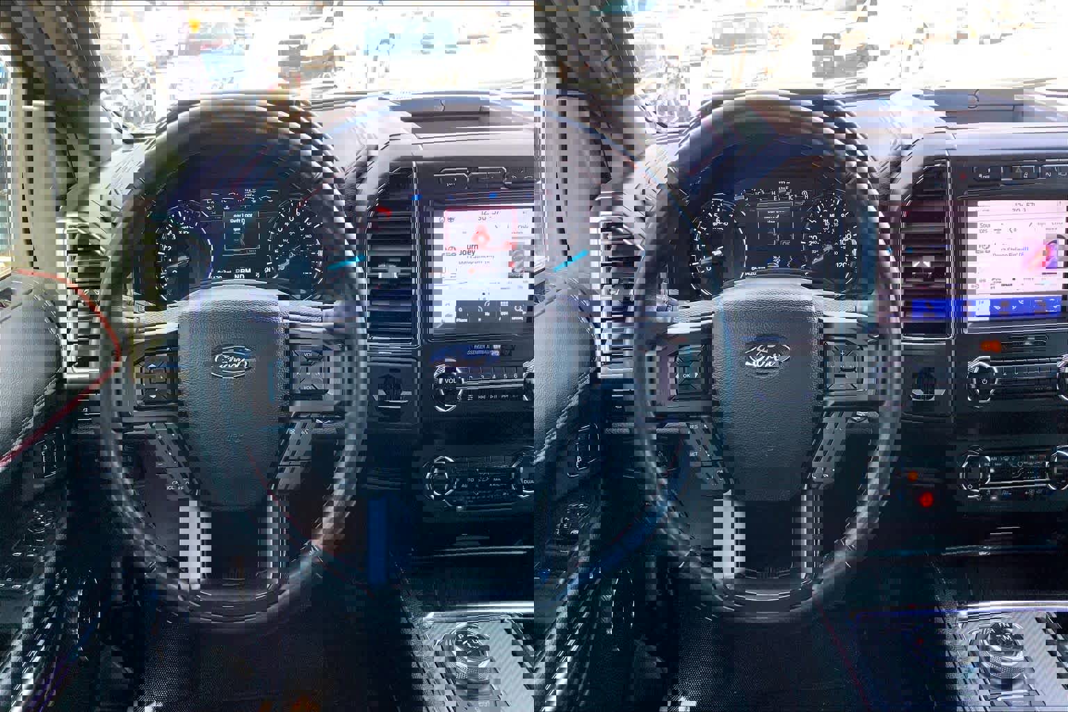 Certified 2020 Ford Expedition Limited w/ Equipment Group 303A image 5