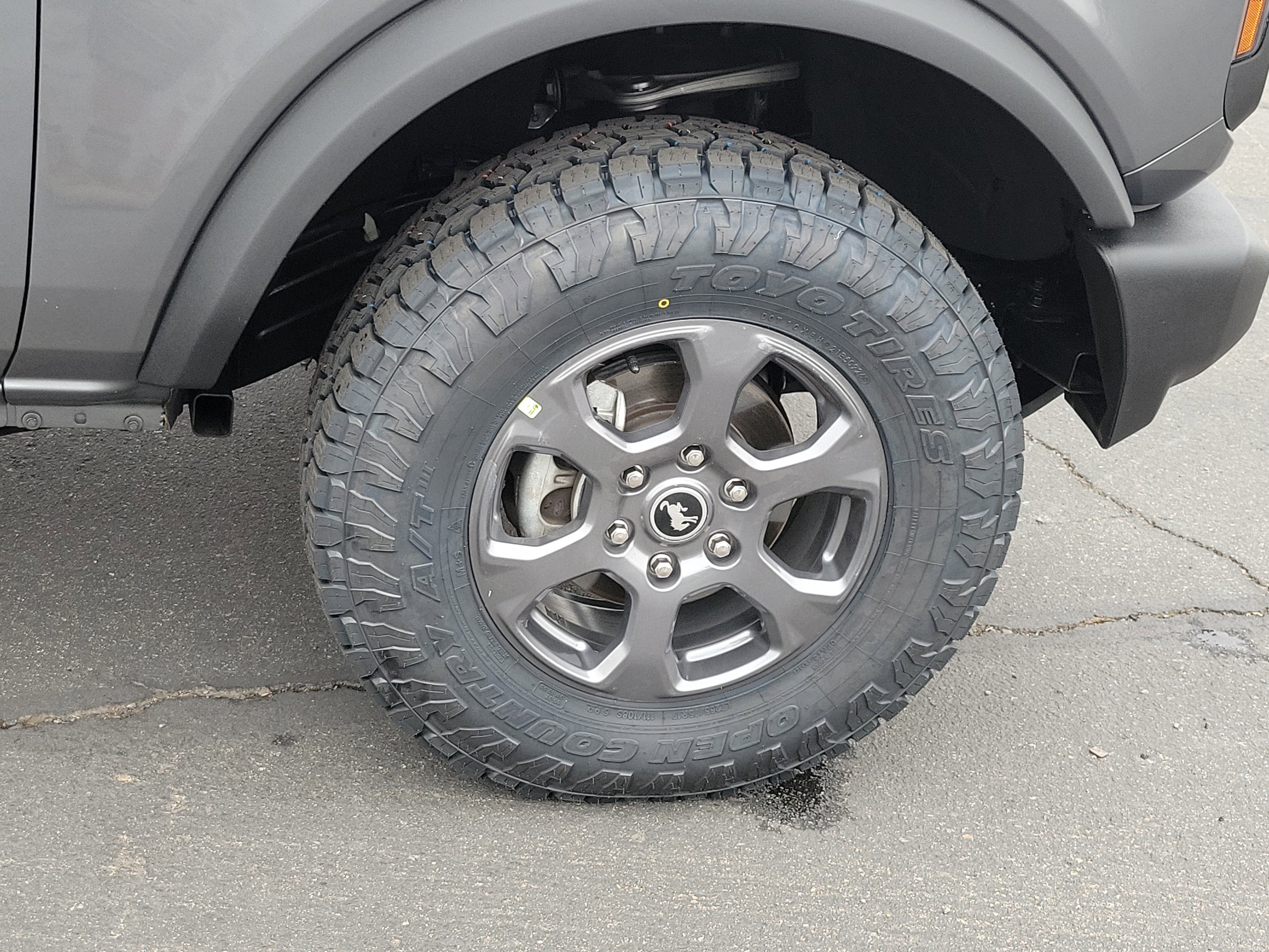Certified 2025 Ford Bronco 4-Door AWD/4WD image 13