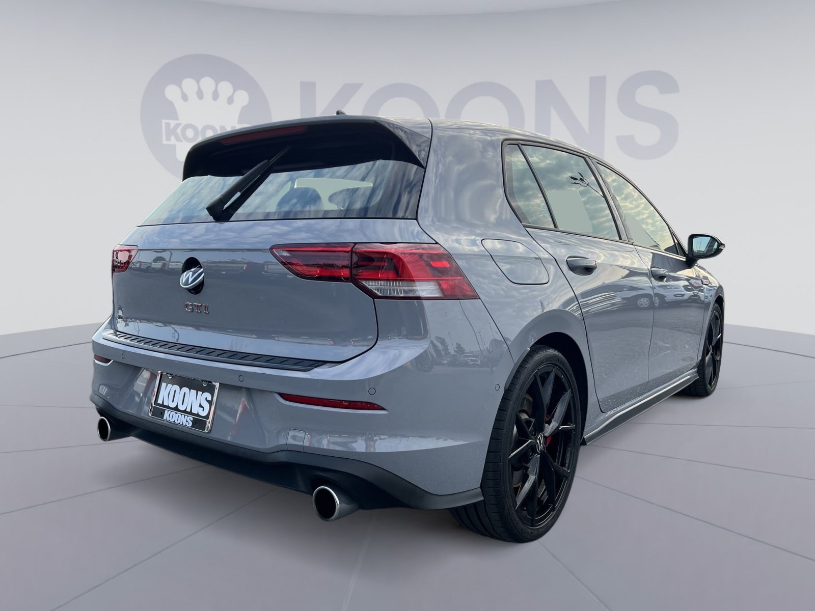 Used 2024 Volkswagen GTI Autobahn FWD image 7