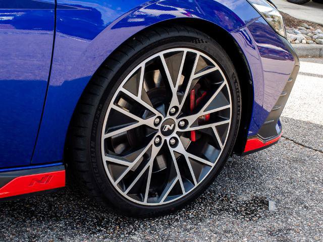 Used 2023 Hyundai Elantra N image 8