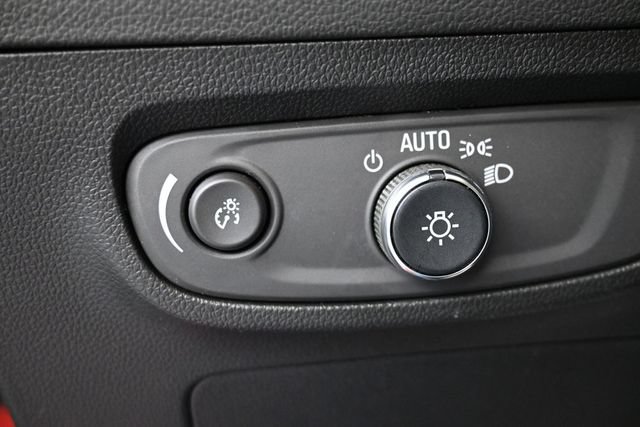 Used 2024 Buick Encore GX Sport Touring FWD image 24