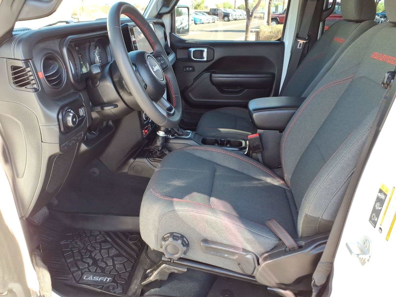 Used 2024 Jeep Wrangler Unlimited Rubicon w/ XTREMEE 35" Tire Package AWD/4WD image 22