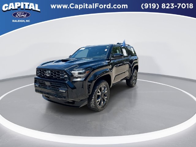 Used 2025 Toyota 4Runner TRD Sport AWD/4WD image 4