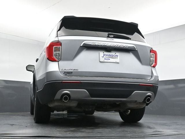 Certified 2023 Ford Explorer Limited w/ Equipment Group 301A RWD image 33