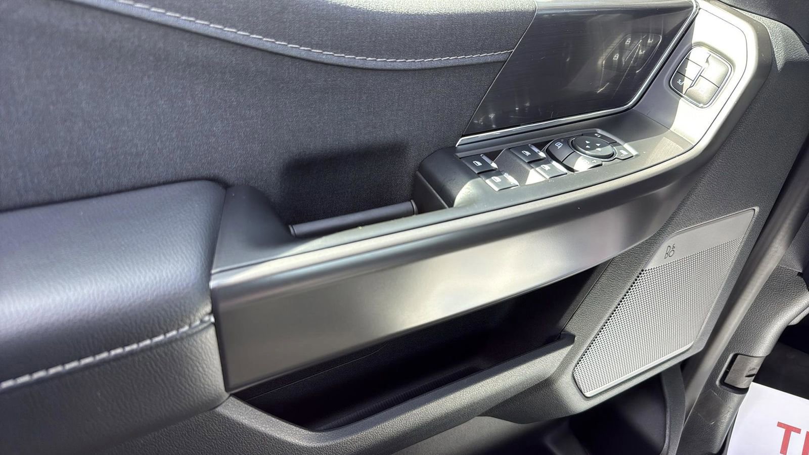 Certified 2025 Ford F150 Lariat w/ Equipment Group 501A Mid image 12