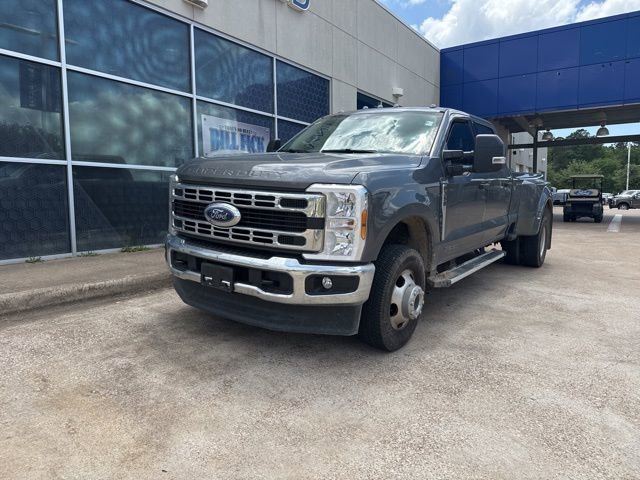 Certified 2025 Ford F350 XLT AWD/4WD image 4