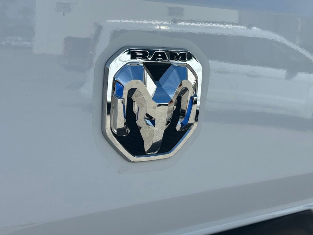 Used 2023 RAM ProMaster 2500 w/ Convenience Group image 20